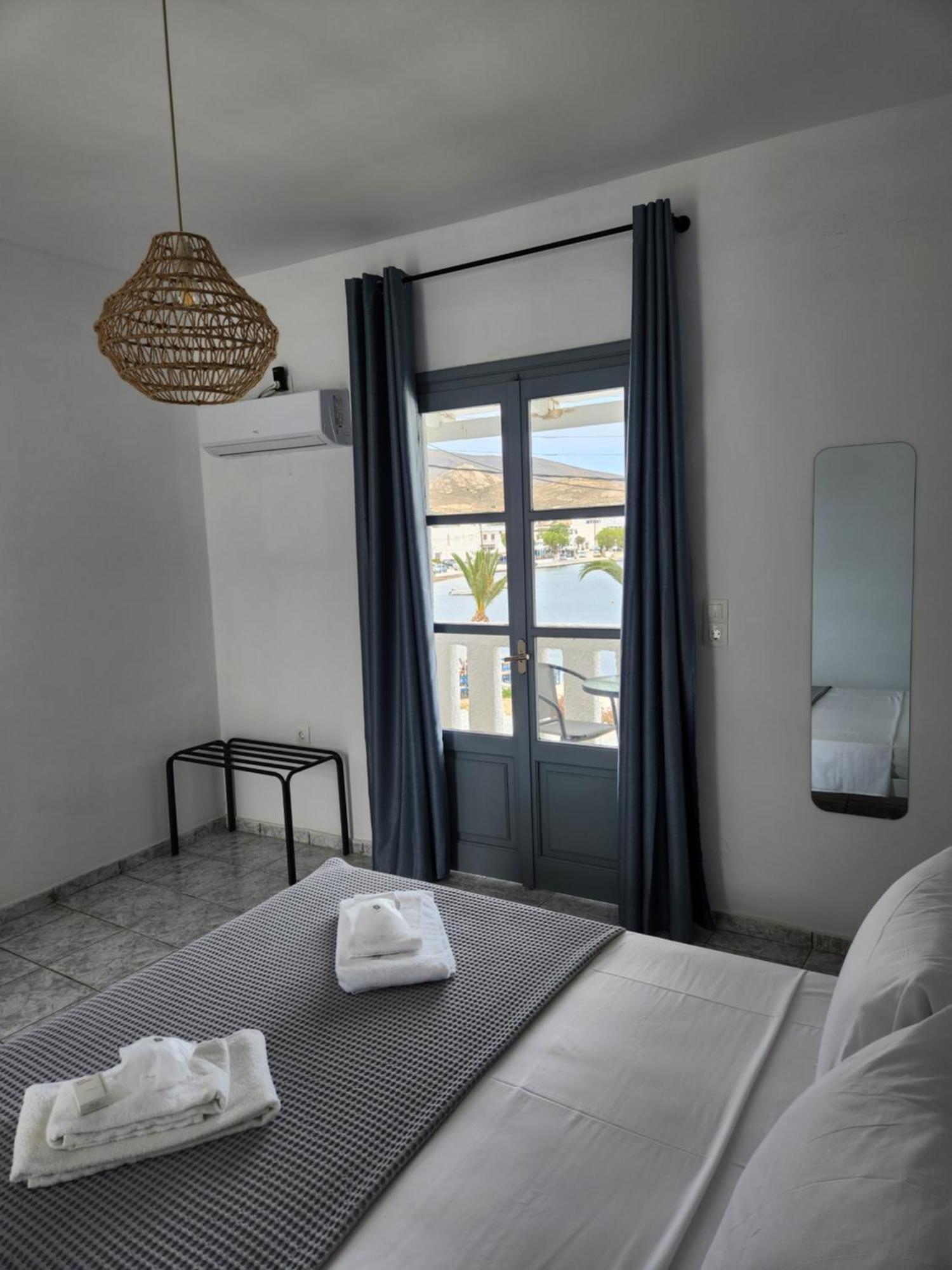 Eleios Hotel Serifos Livadi  Dış mekan fotoğraf