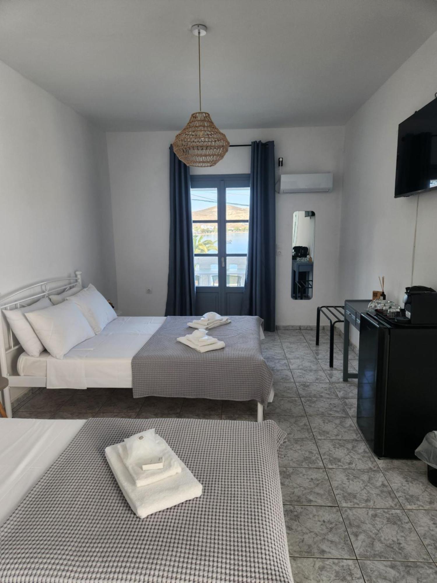 Eleios Hotel Serifos Livadi  Dış mekan fotoğraf